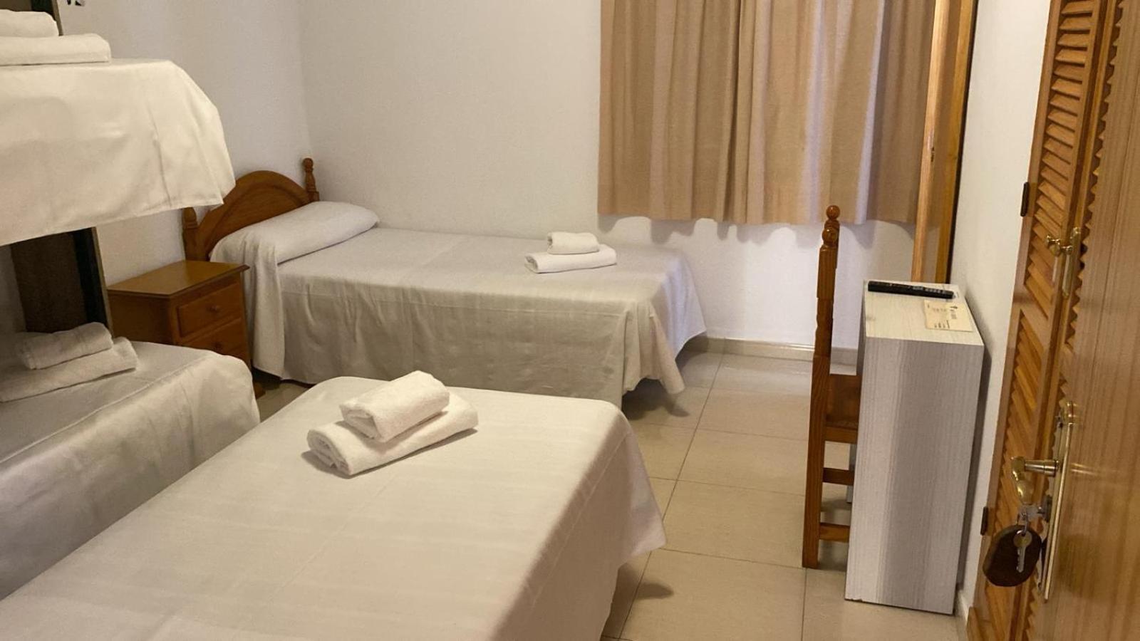 Hospedium Dlj Hostal Ben Nassar Arjona 外观 照片